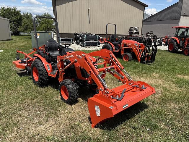 Image of Kubota B2301HSD equipment image 1