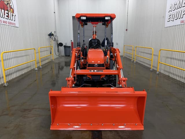 Image of Kubota B26 equipment image 1