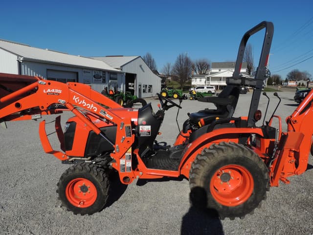 Image of Kubota B2601HSD equipment image 1