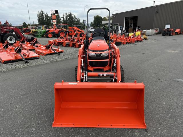 Image of Kubota B2601HSD equipment image 2
