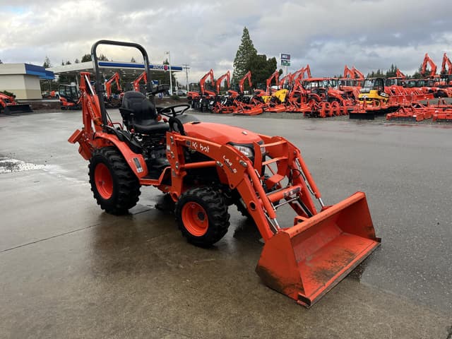Image of Kubota B2601HSD equipment image 3