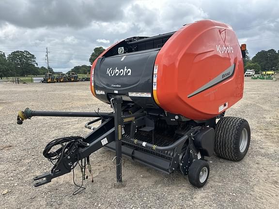 Image of Kubota BV5160 equipment image 1