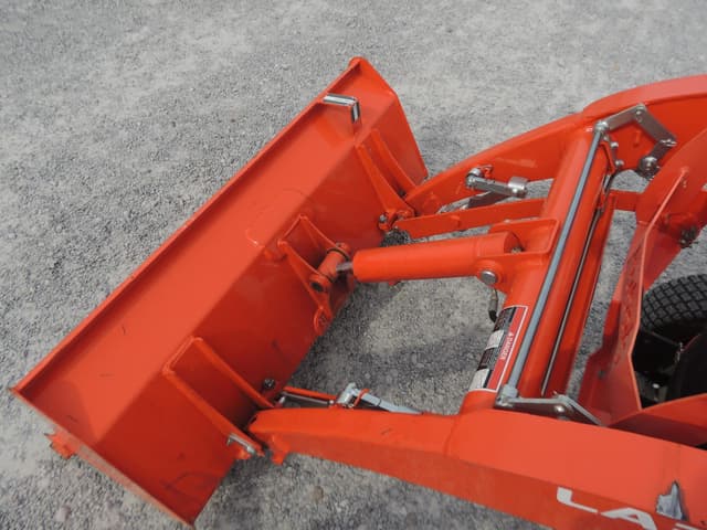 Image of Kubota BX1880 equipment image 4