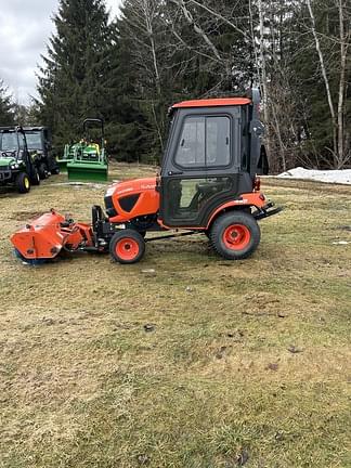 Image of Kubota BX2380 equipment image 4