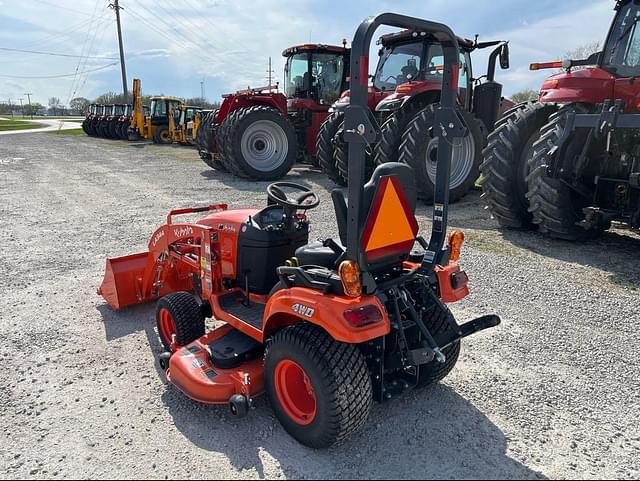 Image of Kubota BX2380 equipment image 4