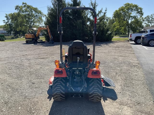 Image of Kubota BX2380 equipment image 3