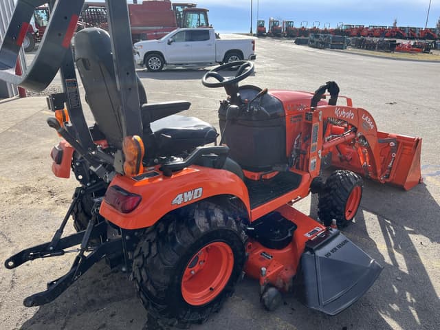 Image of Kubota BX2380 equipment image 3