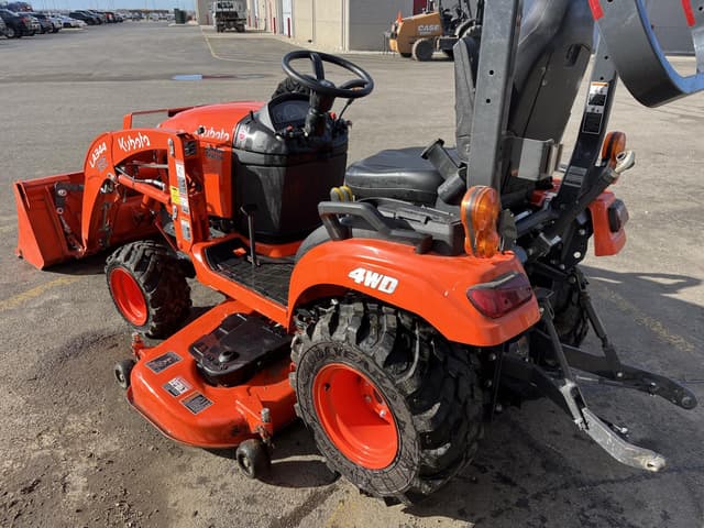 Image of Kubota BX2380 equipment image 4