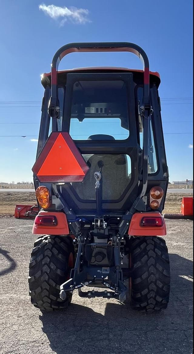 Image of Kubota BX2380 equipment image 4