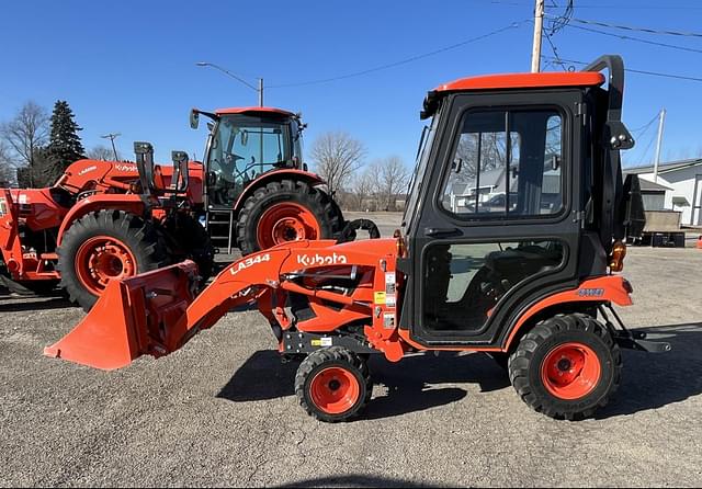 Image of Kubota BX2380 equipment image 1