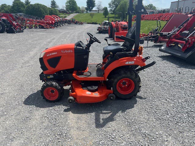 Image of Kubota BX2380 equipment image 3