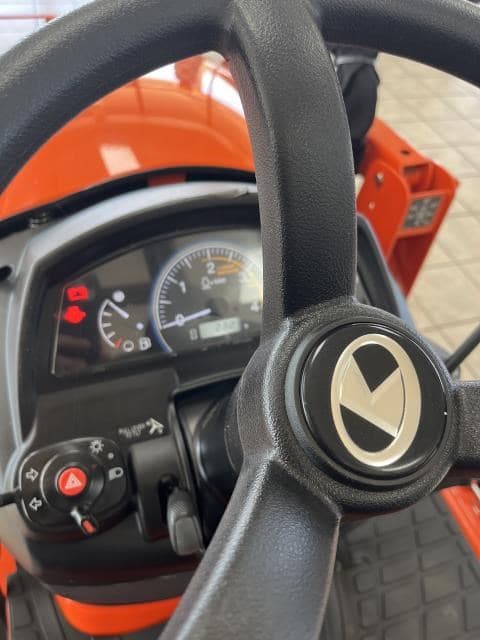Image of Kubota BX2380 equipment image 4