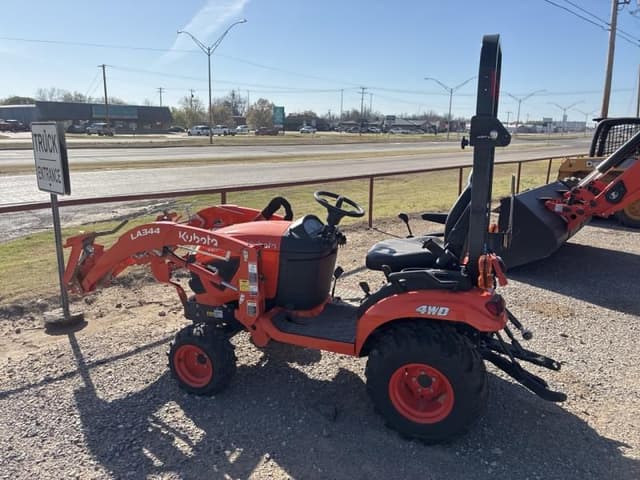 Image of Kubota BX2380 equipment image 1