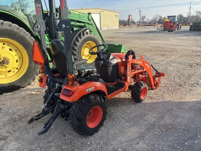 Image of Kubota BX2380 equipment image 4