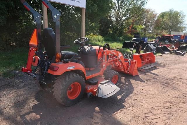 Image of Kubota BX2380 equipment image 1