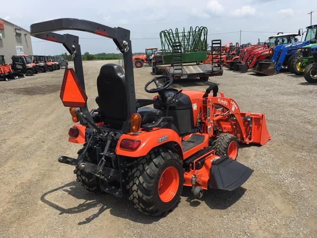 Image of Kubota BX2680 equipment image 4