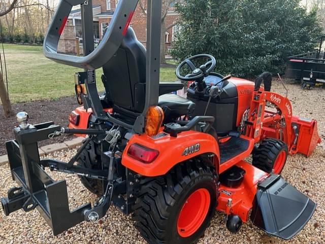 Image of Kubota BX2680 equipment image 2