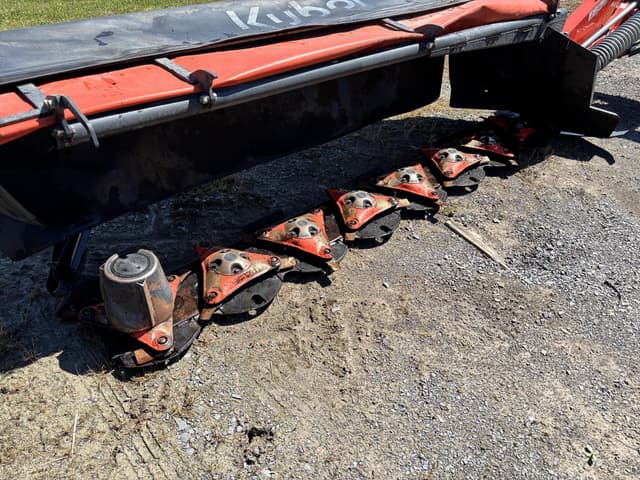 Image of Kubota DM2028 equipment image 2