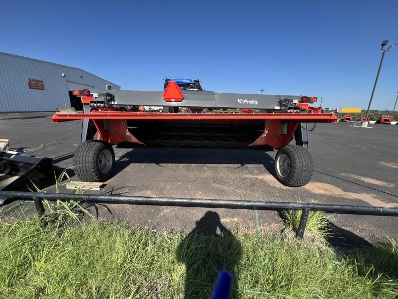 2022 Kubota DMC8547R Equipment Image0