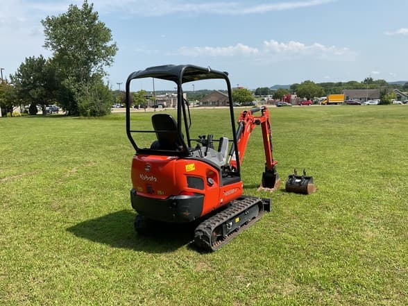 Image of Kubota KX018-4 equipment image 4