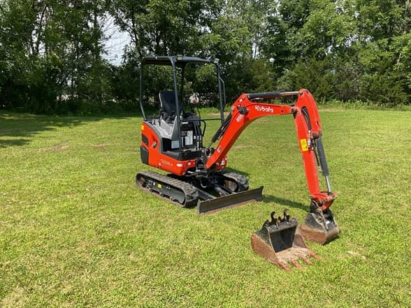 Image of Kubota KX018-4 equipment image 2