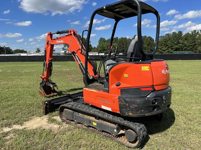 Image of Kubota KX033-4 equipment image 2