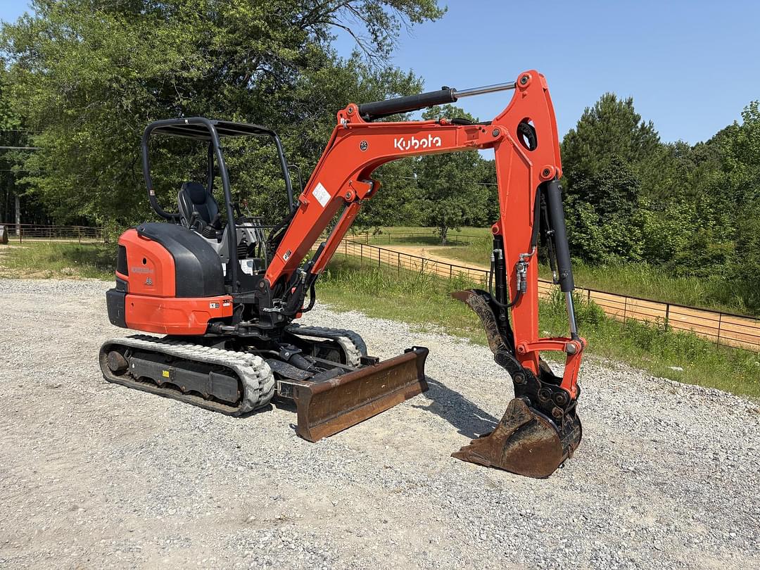 Image of Kubota KX033-4 Primary image