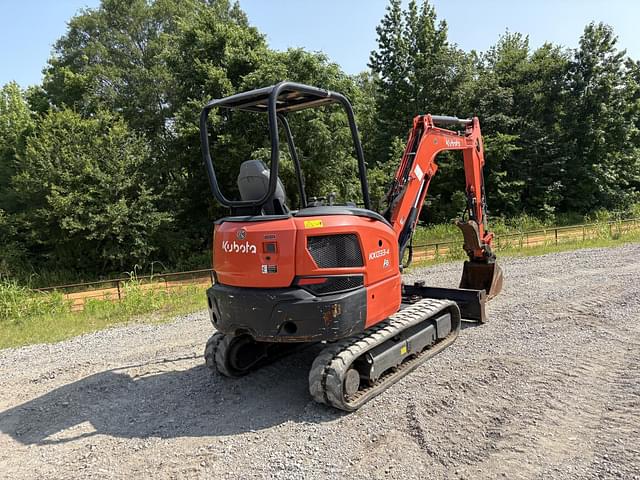 Image of Kubota KX033-4 equipment image 4