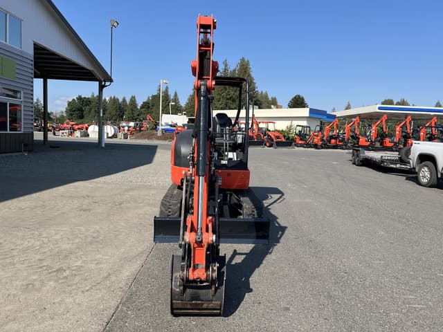 Image of Kubota KX033-4 equipment image 2