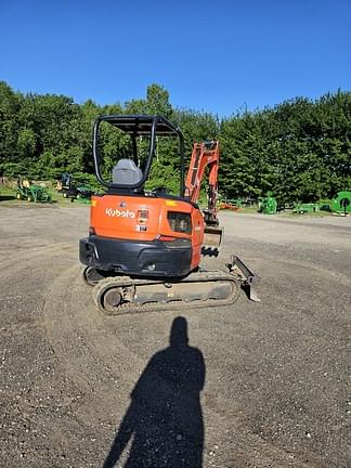 Image of Kubota KX033-4 equipment image 3