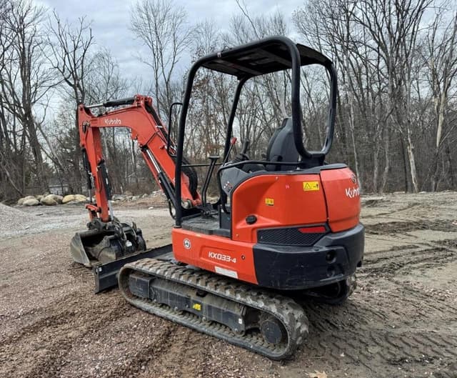 Image of Kubota KX033-4 equipment image 2