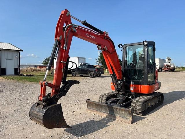 Image of Kubota KX040-4 equipment image 2