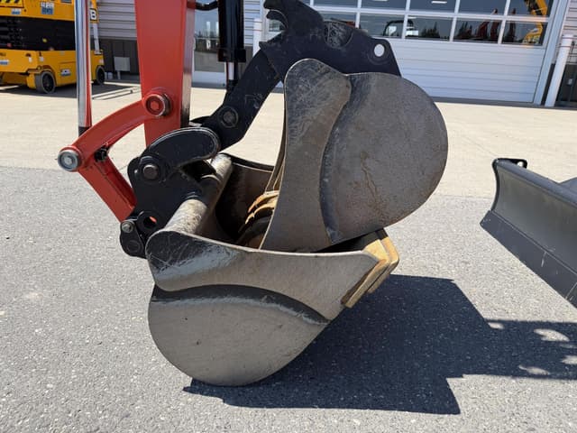 Image of Kubota KX040-4R1T equipment image 2