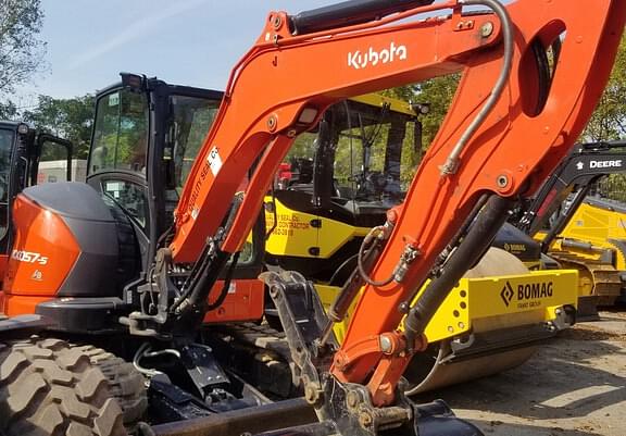 Image of Kubota KX057-5 equipment image 2