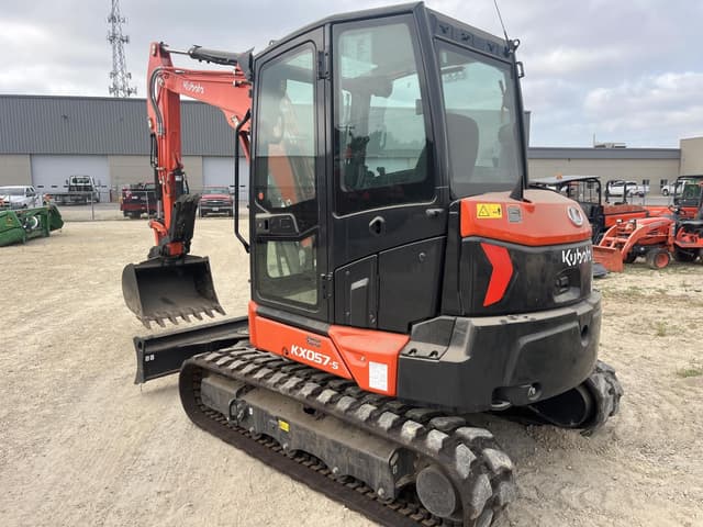 Image of Kubota KX057-5 equipment image 4