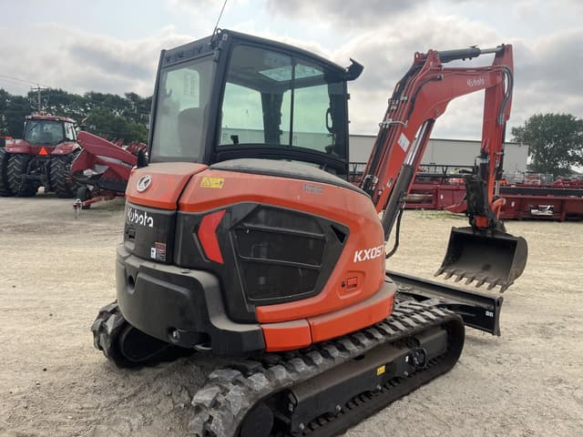 Image of Kubota KX057-5 equipment image 3