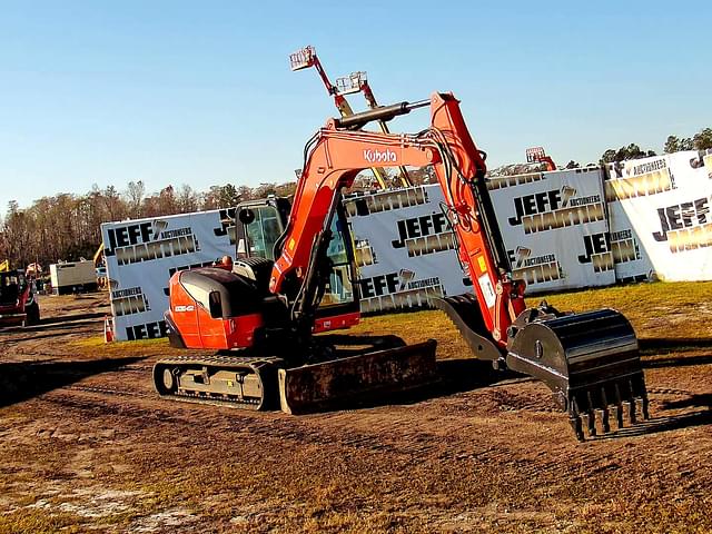 Image of Kubota KX080-4 equipment image 2