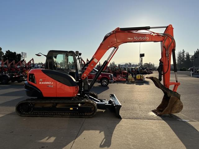 Image of Kubota KX080-4 equipment image 4