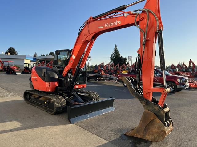Image of Kubota KX080-4 equipment image 3