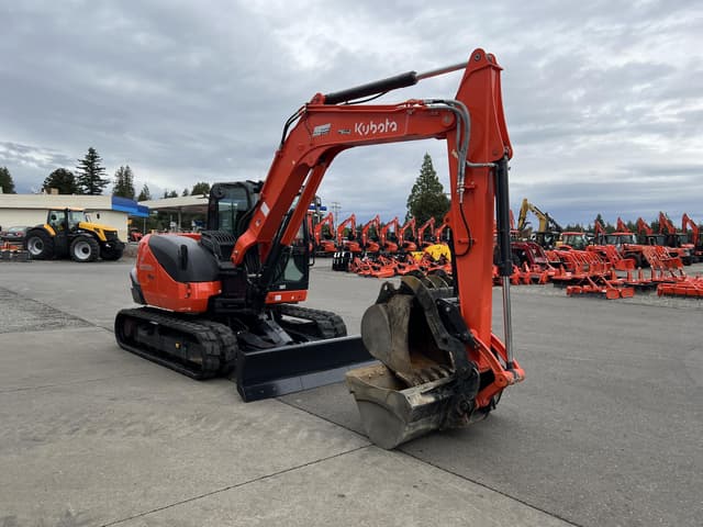 Image of Kubota KX080-4 equipment image 3