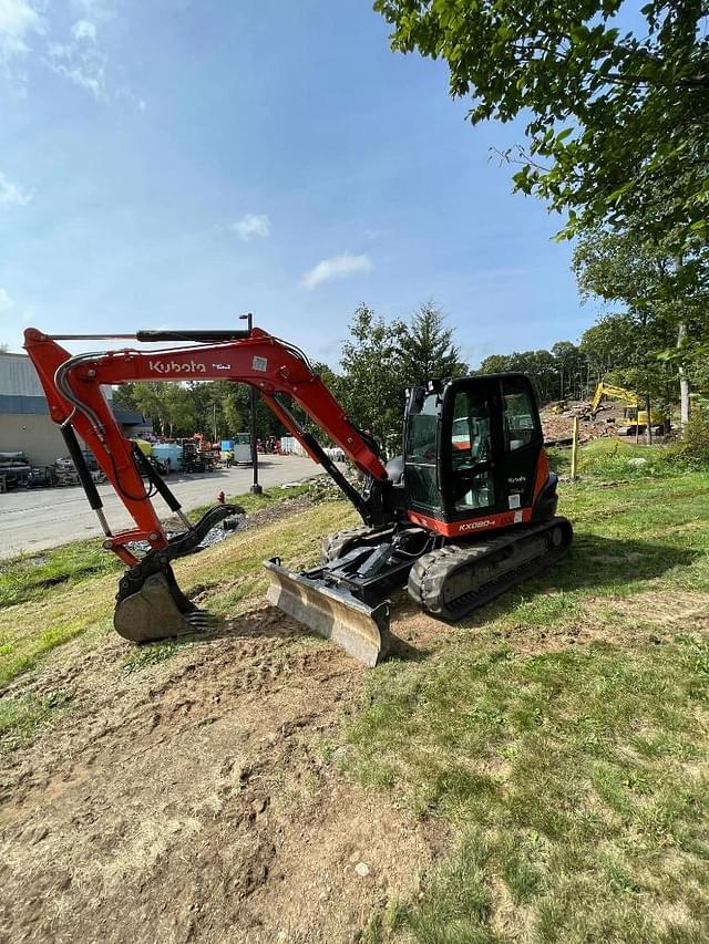 Image of Kubota KX080-4 equipment image 1