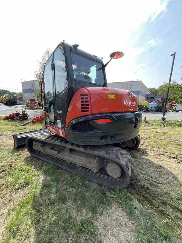 Image of Kubota KX080-4 equipment image 2