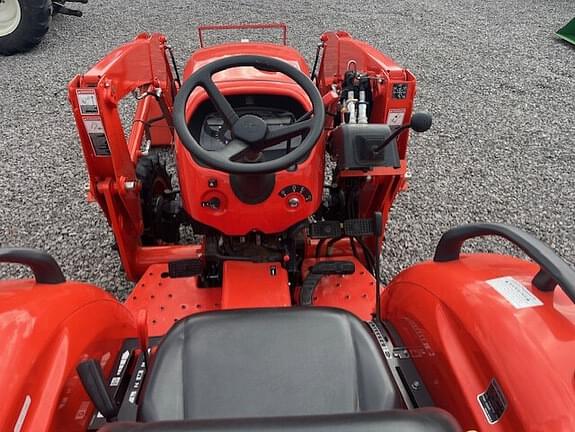 Image of Kubota L2501 equipment image 3