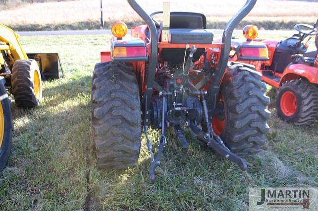 Image of Kubota L2501 equipment image 4