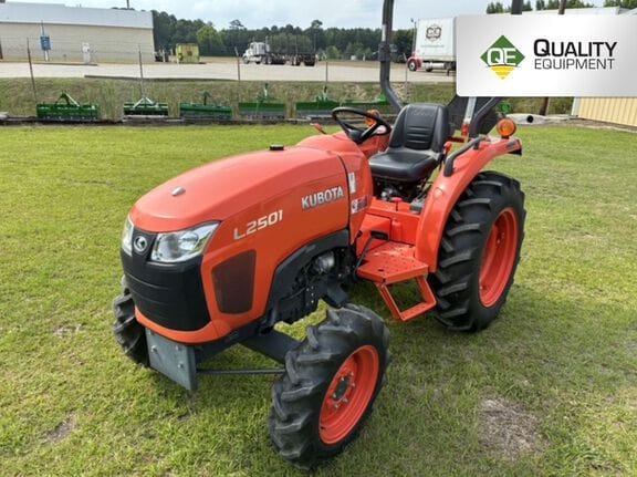 2022 Kubota L2501 Equipment Image0