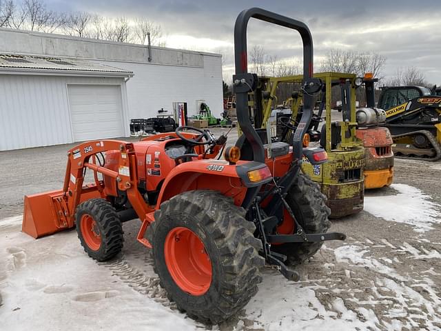 Image of Kubota L2501DT equipment image 3