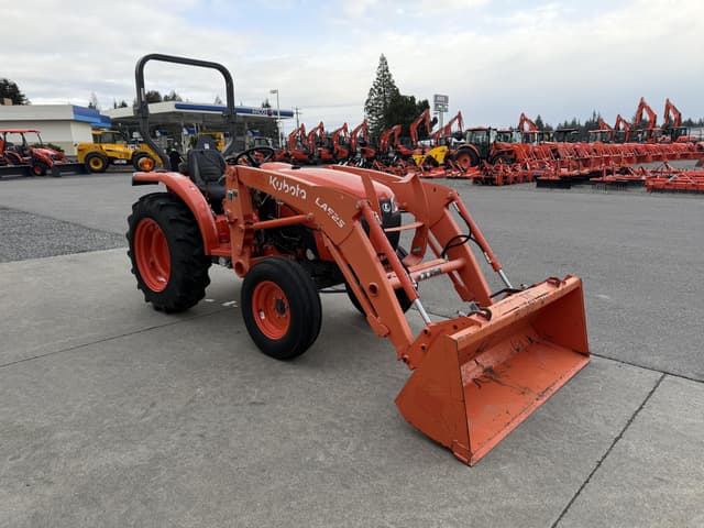 Image of Kubota L2501 equipment image 3