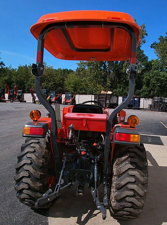 Image of Kubota L2501HST equipment image 1