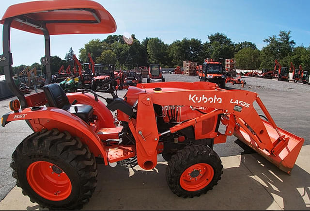 Image of Kubota L2501HST equipment image 2