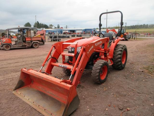 Image of Kubota L2501HST equipment image 3